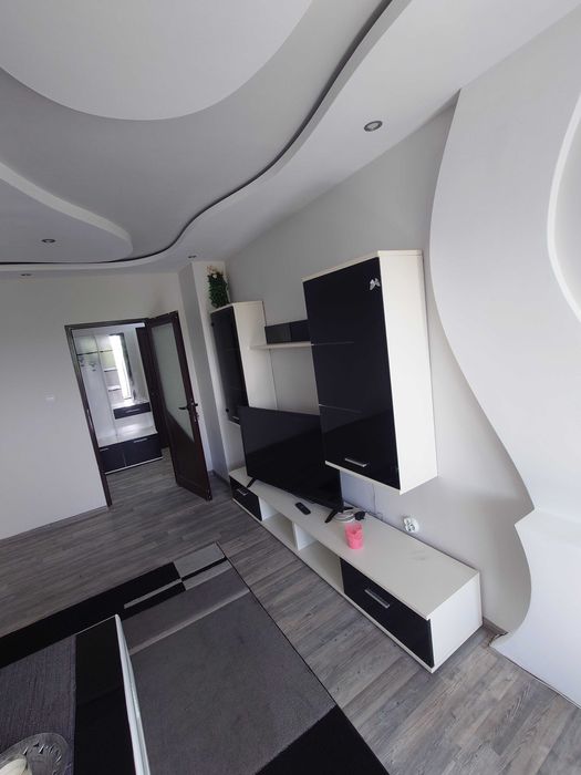 Продава се Тристаен апартамент в Козлодуй - 76 кв.м за 1224 €/кв.м - Снимка #1