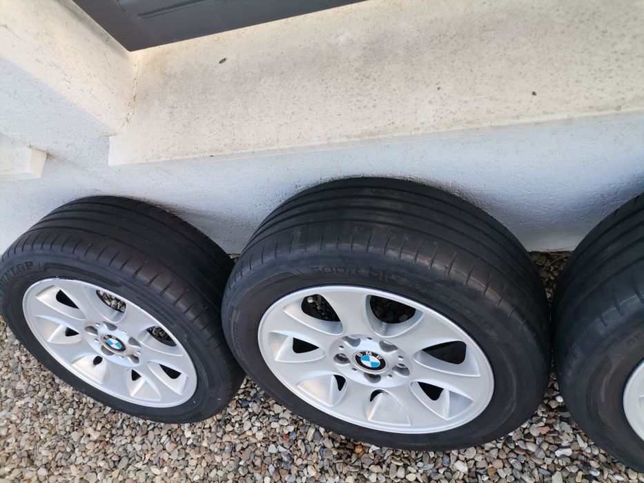 Vând roti jante aliaj BMW R16