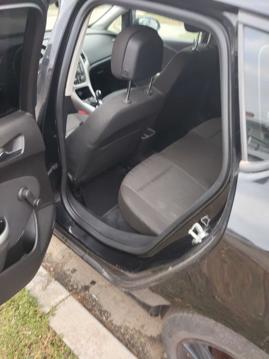 OPEL Astra 2010 — imagine 5