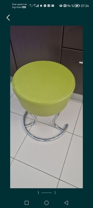Taburete în condiții f. bune