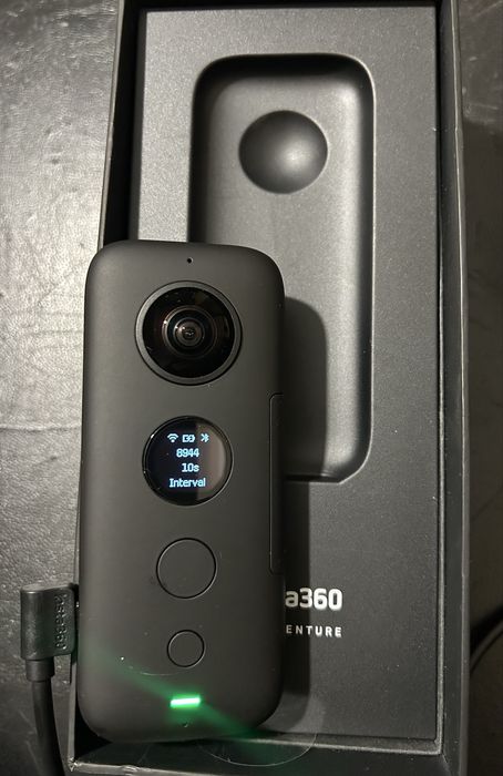 Insta360 one x  camera de actiune 360 grade