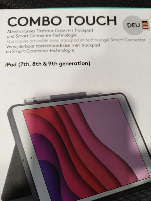 Logitech combo touch