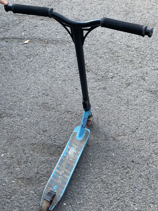 Самокат трюковый.