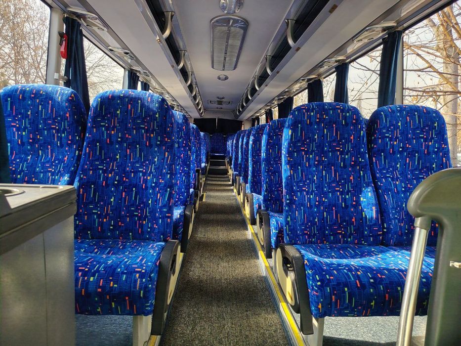 Yutong avtobus sotiladi xolati alo faqat turistda ishlab turibdi