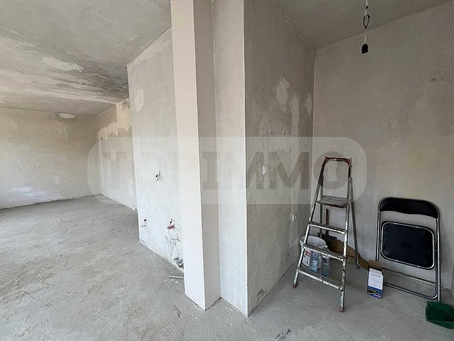 Продава се Двустаен апартамент в Варна, Трошево - 65 кв.м за 2000 €/кв.м - Снимка #4