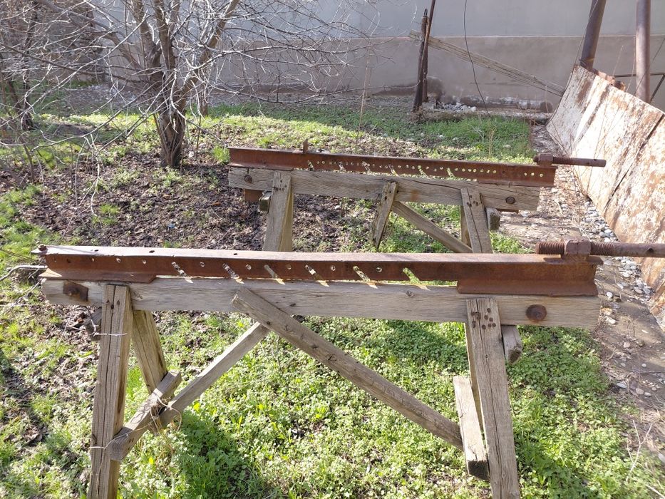 Диска кысатын темир