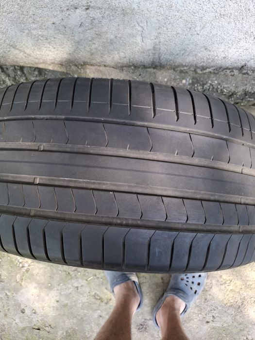Vand anvelope de vara pirelli p zero pz4 runflat rsc