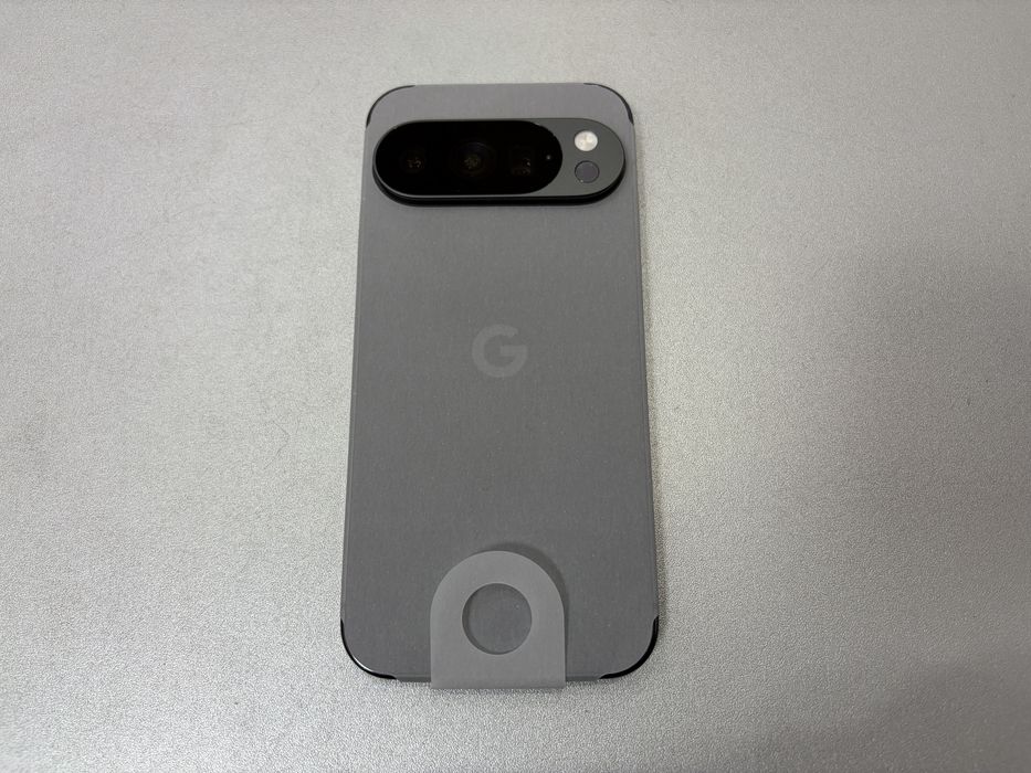 Google Pixel 10 Pro, 256 GB, 16 GB RAM, 5G, Obsidian, Nou!