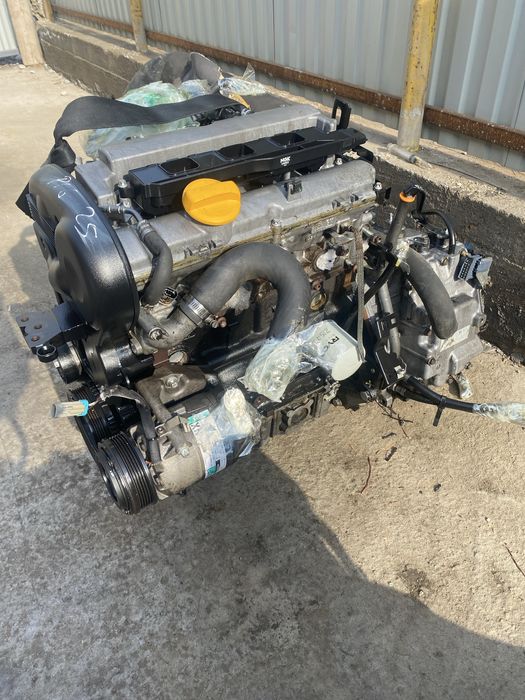 Двигатель  OPEL Z18XE
