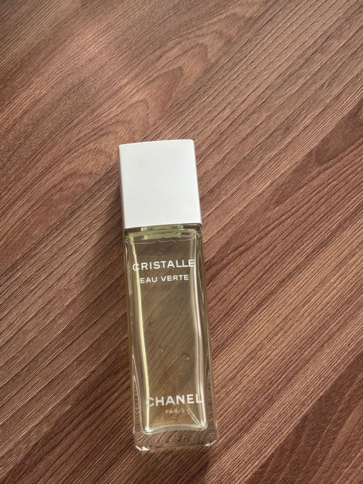 Продаю парфюм Chanel Cristalle Eau Verte
