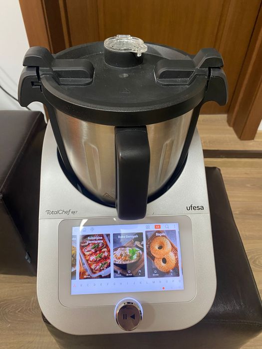 Robot de Bucătărie Ufesa TotalChef RK7, WiFi, 30 Funcții, 4.5L