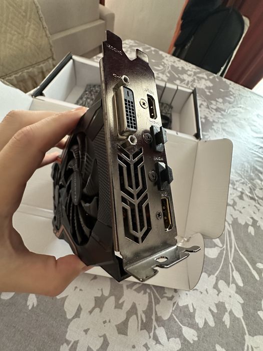 Видеокарта Nvidia GTX 1050 Ti (4GB)