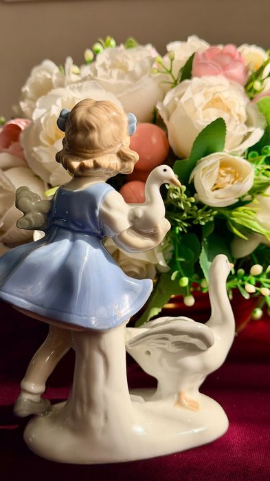 Изящная фарфоровая статуэтка «Девочка с гусями», Gräfenthal