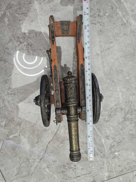 Macheta Tun bronz/lemn anul 15** (detalii complete)