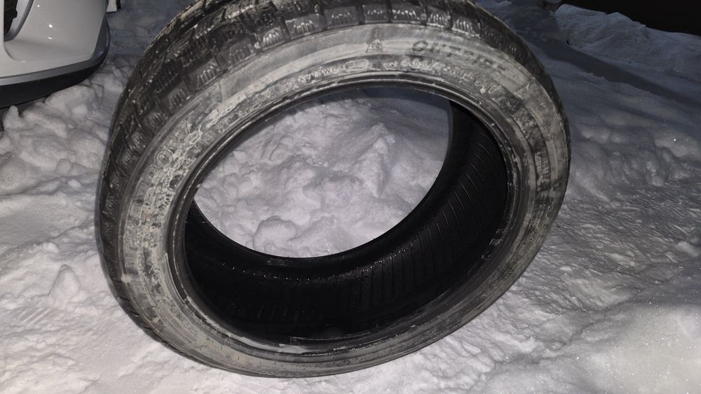 Продам Шины зимние