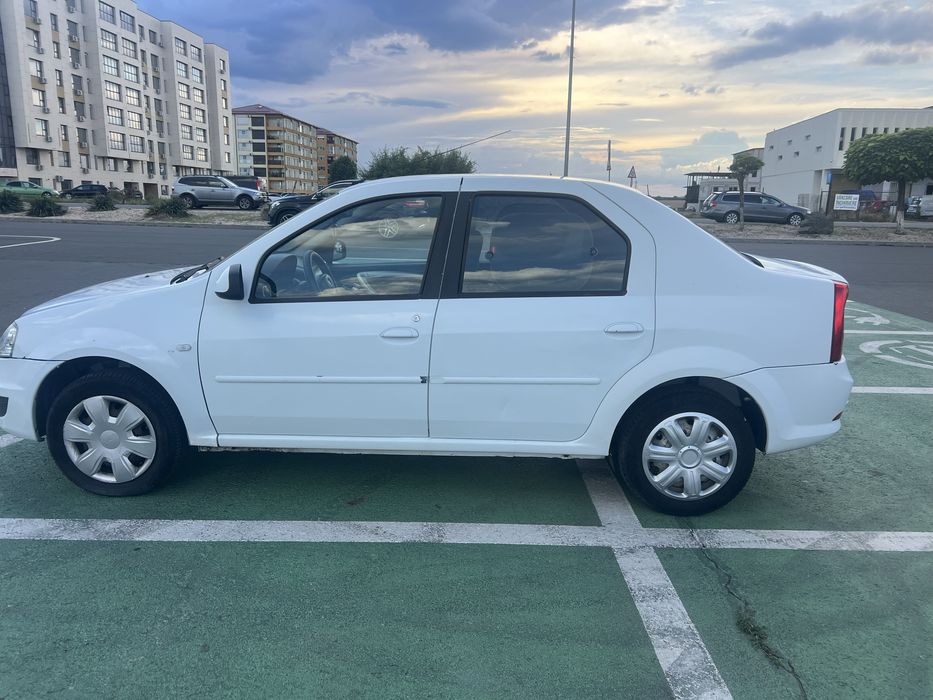 DACIA Logan 2012 — imagine 3