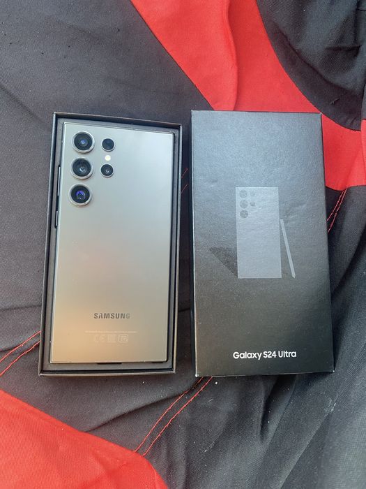 SAMSUNG S24 ultra 12/256 GB в в идеальном состоянии, без ремонта