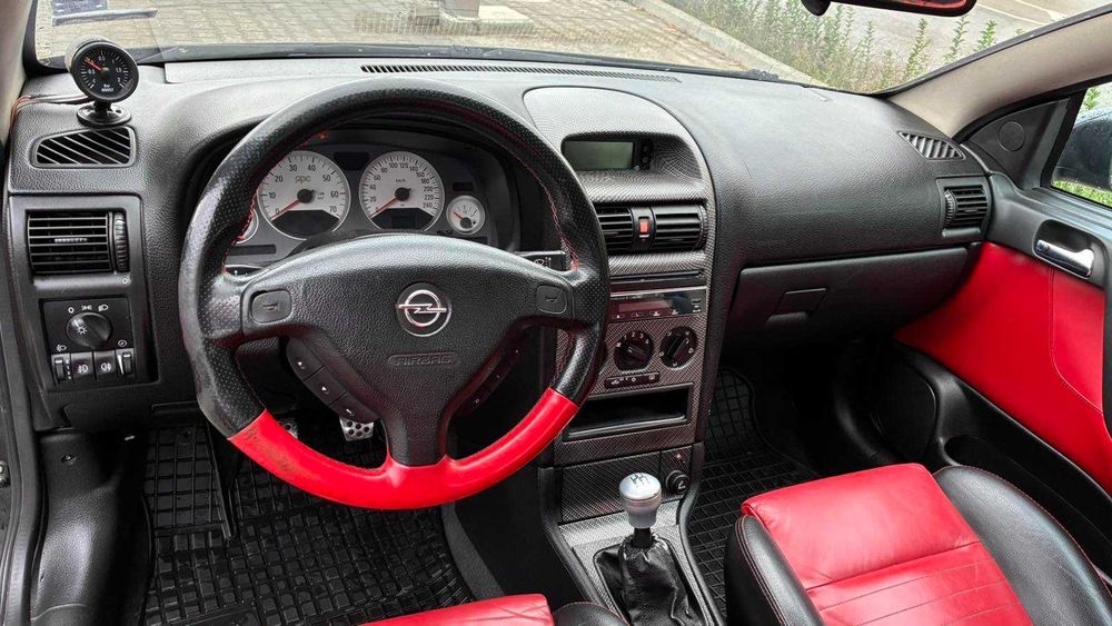Opek Astra G Bertone 2.0T - на части