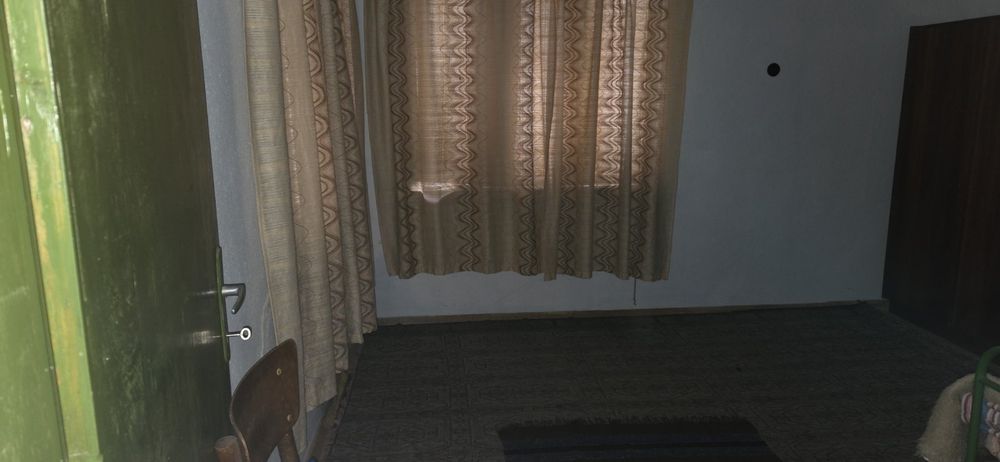 Продавам двуетажна къща