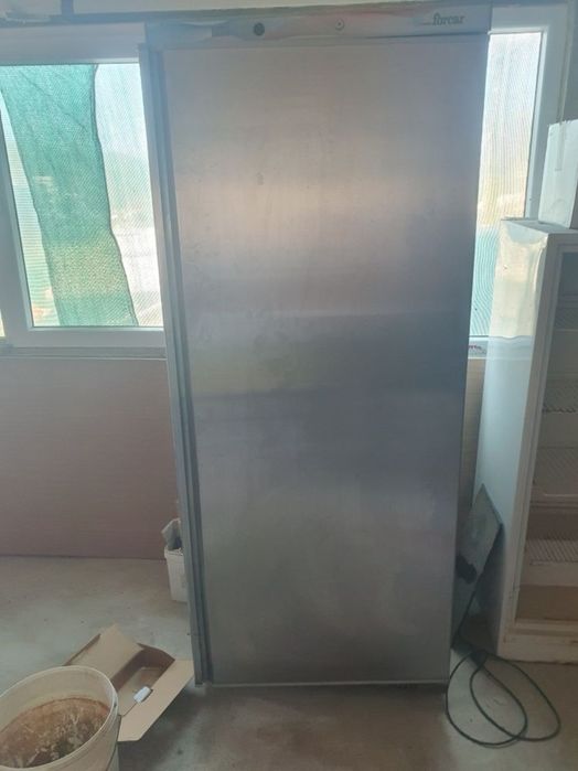 Профисионален хладилник