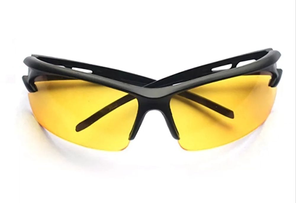 Очки солнцезащитные спортивные