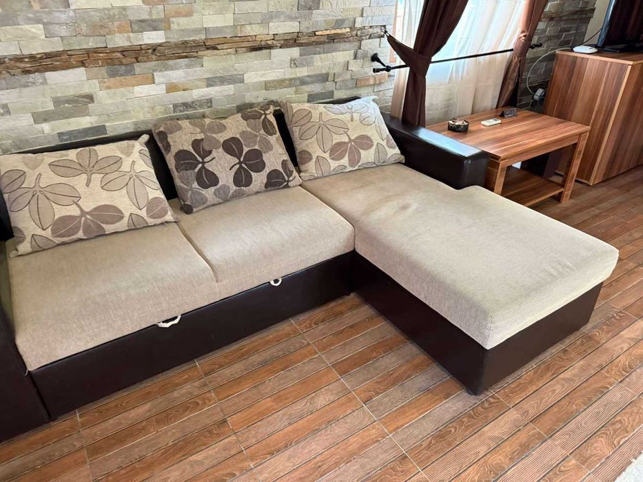 Диван в отлично състояние