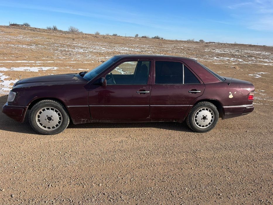 Продам Мерседес W 124