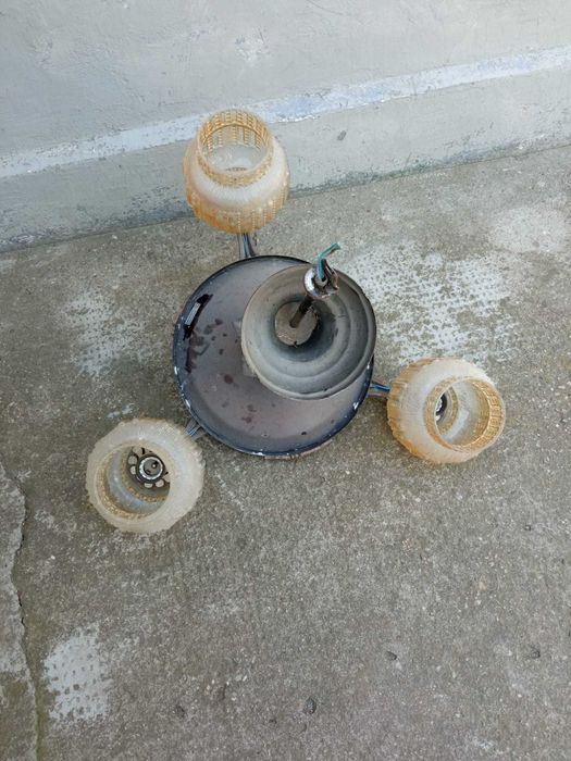 Lustră clasică artizanală