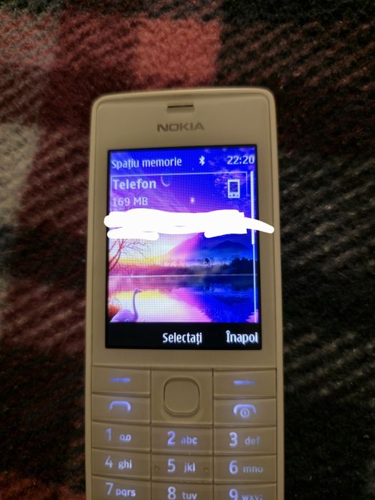 Vand un nokia 515 gold dualsim