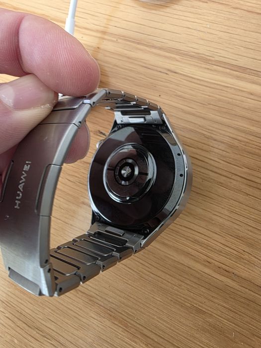 Vand ceas Huawei watch 4 pro