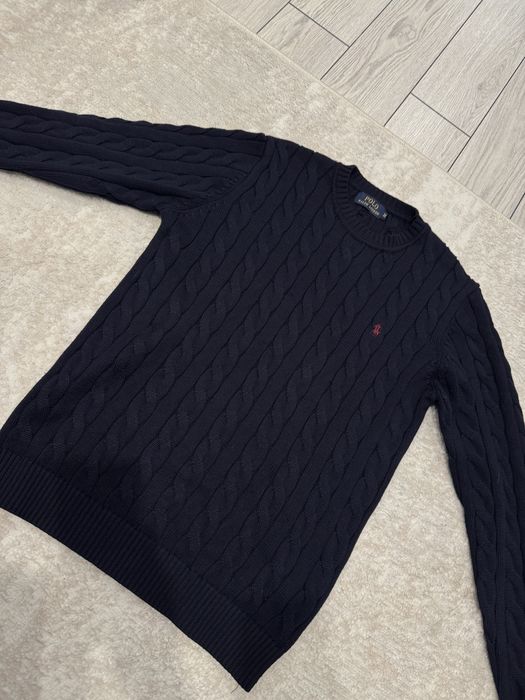 Свитер от Polo.