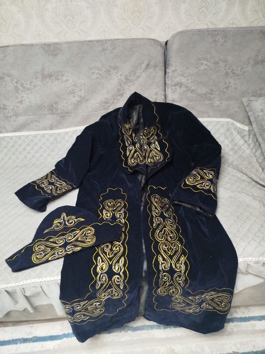 Продам    шапаны