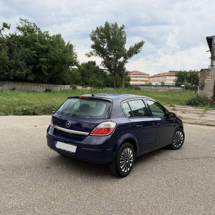 Opel astra H 1.9 Diesel Automata