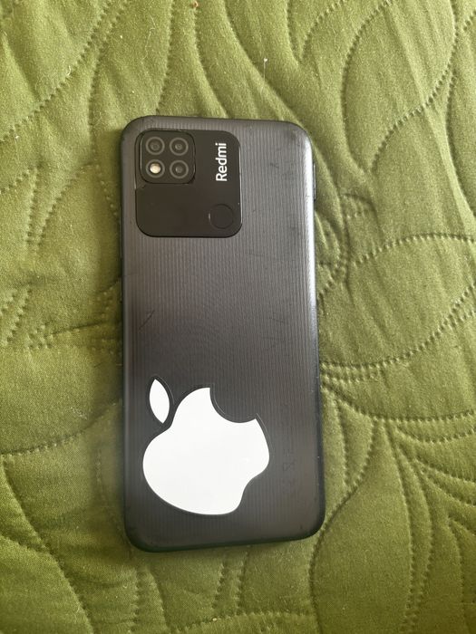 Редми 9с в хорошом состояние отдам за 25к