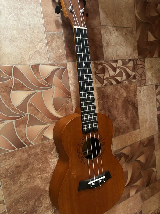 Укулеле сатылады