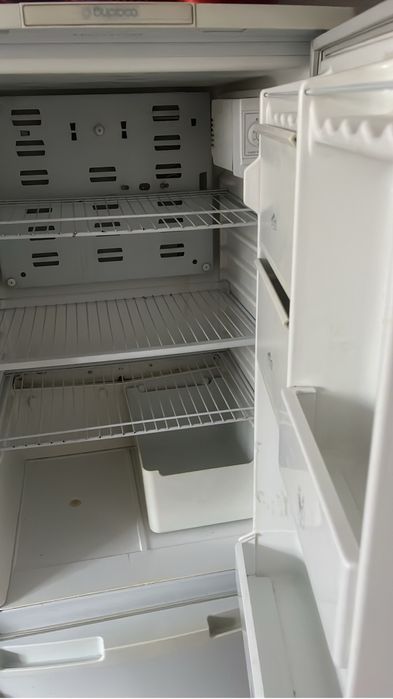 Холодильник 30 000