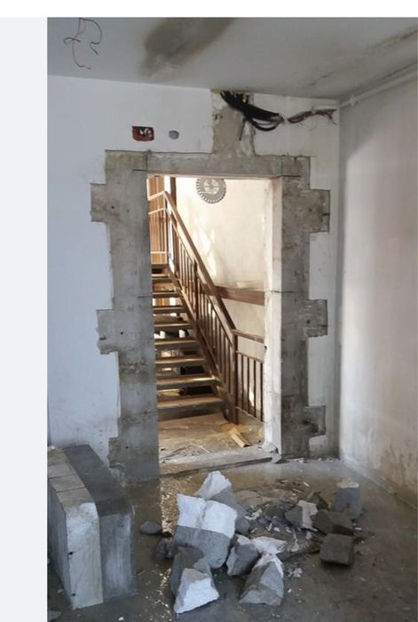 Decupare beton armat trasee electrice