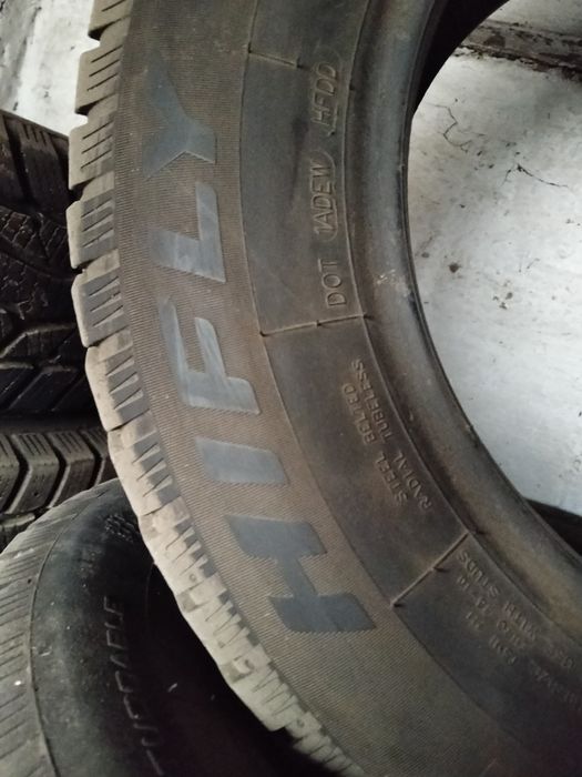 Шины зимние   почти новые