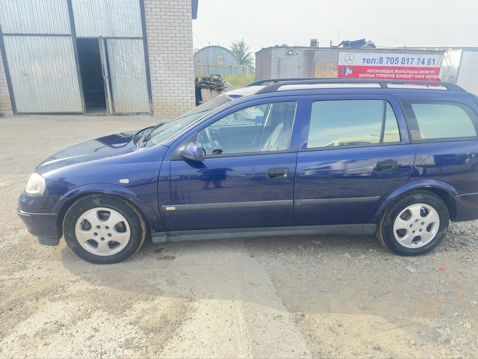 Продам опель астра g 2001года 1.8