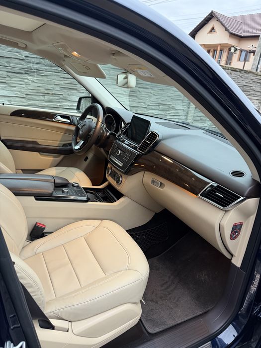 Mercedes GLE 350d 4 MATIC(TVA deductibil)