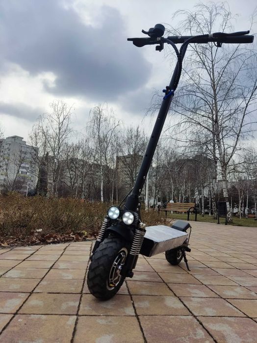 Scuter ELECTRIC MINI citycoco GRAFiTY trotineta electrica cu doua motoare !!! 2000w