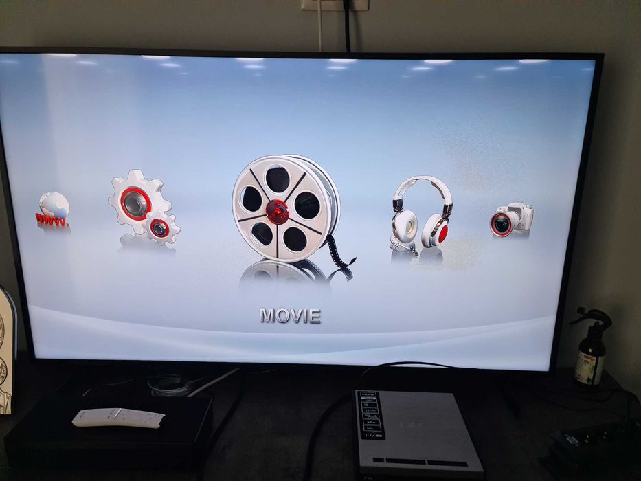 Multimedia Player TVIX by DVICO HD M-6600N cu HDD de 1.5 TB inclus.