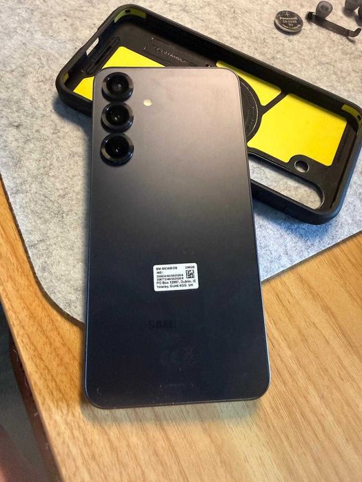 S25+ Samsung чисто Нов, без Забележки.