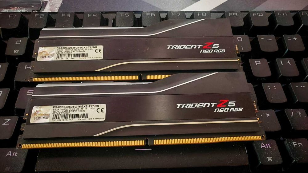 Рам памет G.SKILL Trident Z5 Neo RGB 32GB 2x16GB DDR5 6000Mhz CL26 !!