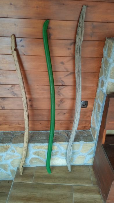 Нощви..Кобилици за менци.