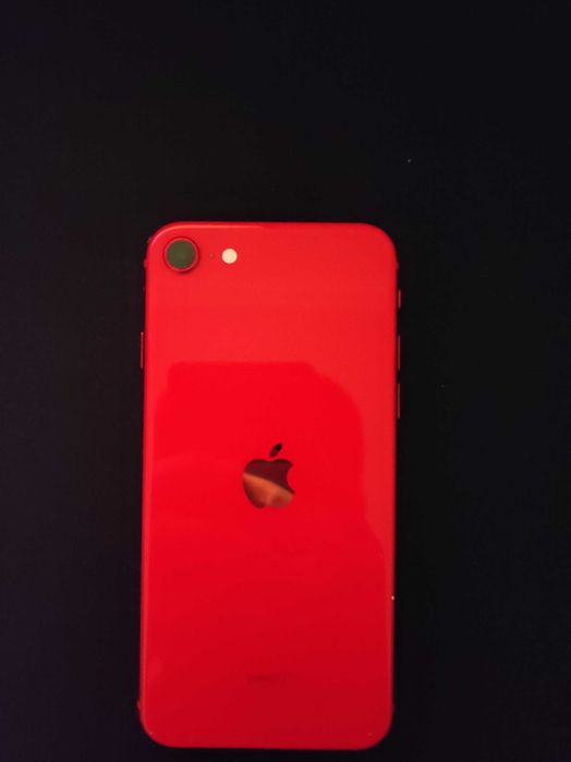 Iphone se 2020 red production