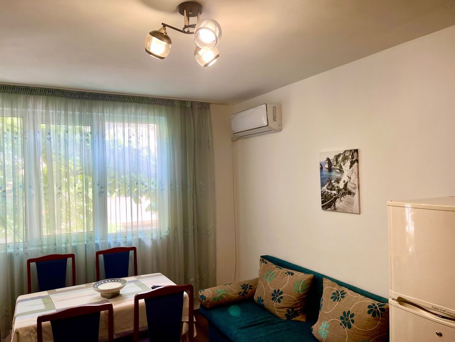 Дава се под наем Двустаен апартамент в Пловдив, Център - 50 кв.м за 351.9 € - Снимка #2