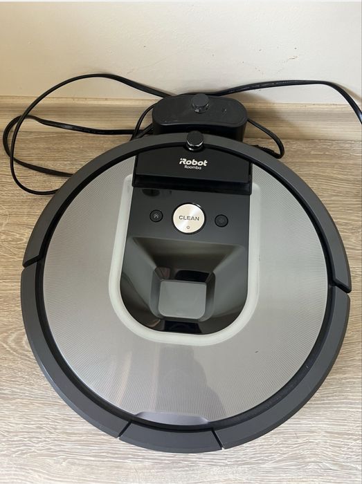 Irobot  roomba 960