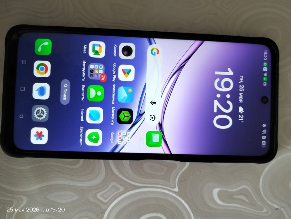 Продам телефон новый OPPO A5 Pro