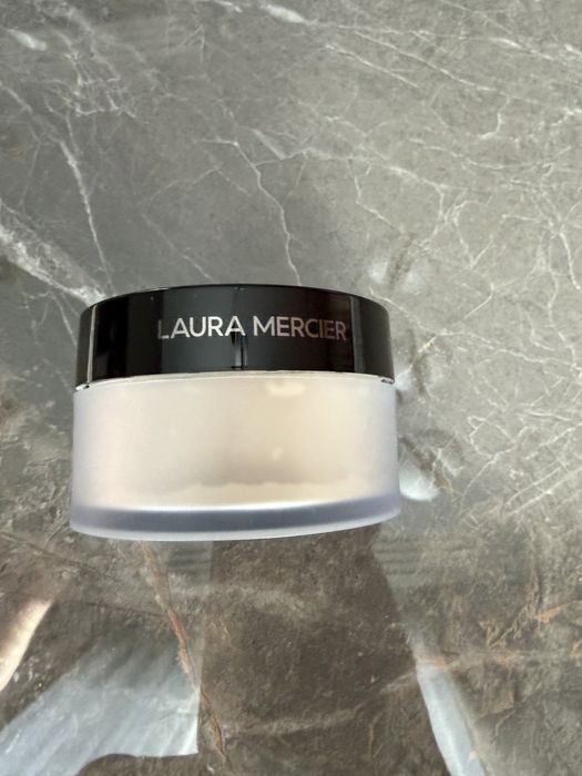 Laura Mercier пудра оригинал